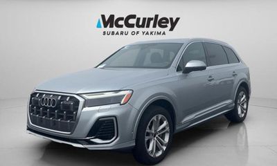 2025 Audi Q7 Quattro Premium Plus