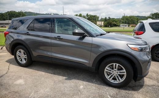 2023 Ford Explorer Base