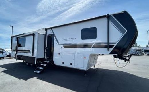2027 Keystone Montana High Country