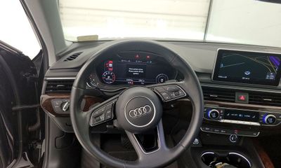 2019 Audi A4 Premium Plus