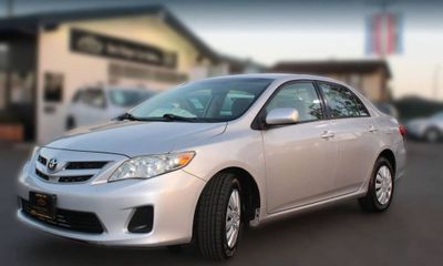2011 Toyota Corolla LE