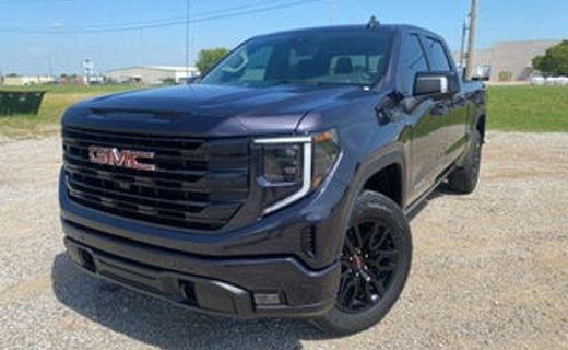 2024 GMC Sierra AT4