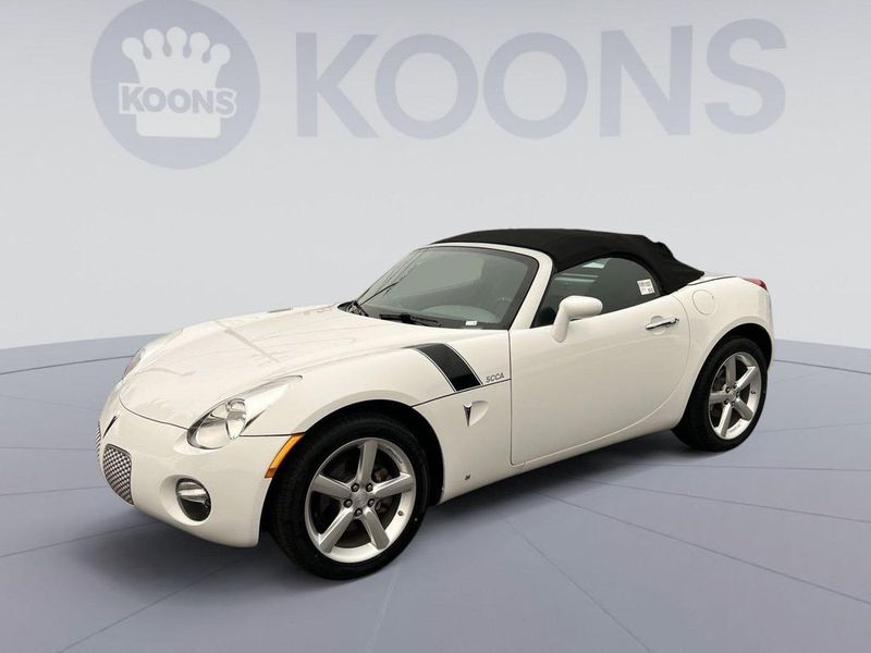 2009 Pontiac Solstice — a typically priced live listing