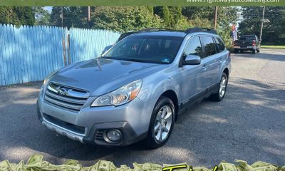 2014 Subaru Outback Limited CWP M