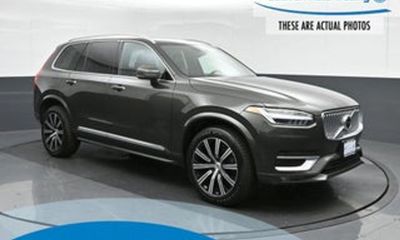 2023 Volvo XC90 Core Bright Theme