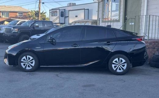 2018 Toyota Prius