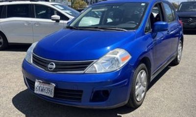 2010 Nissan Versa 1 8 S