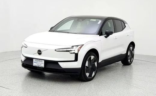 2025 Volvo EX30 Plus