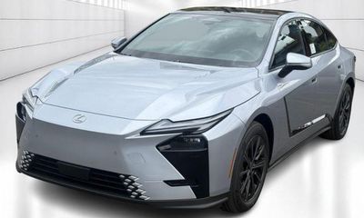 2026 Lexus ES 350e Premium