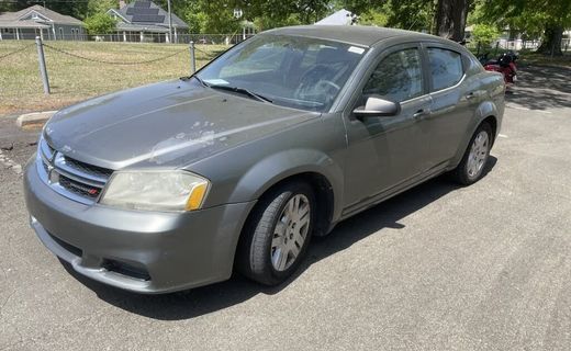 2013 Dodge Avenger SE