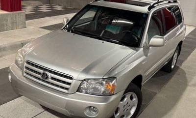 2005 Toyota Highlander STD