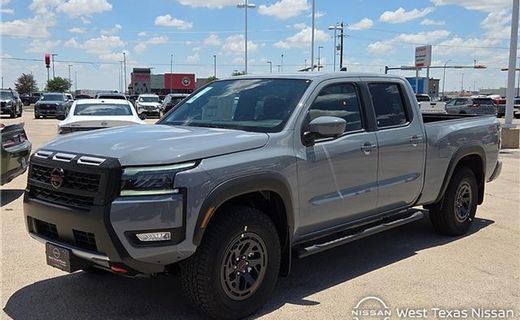 2026 Nissan Frontier