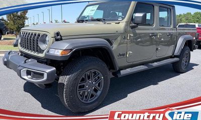 2026 Jeep Gladiator Sport