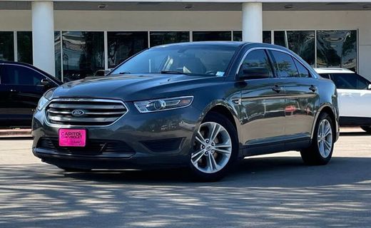 2018 Ford Taurus SE