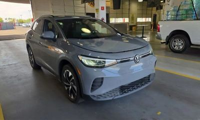 2022 Volkswagen ID 4 Pro