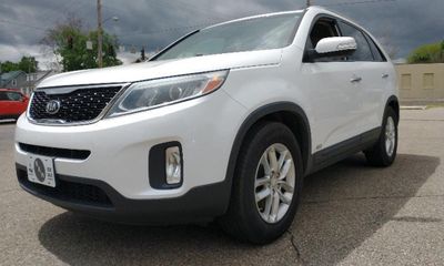 2014 Kia Sorento Base LX