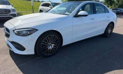 2026 Mercedes-Benz C-Class C300