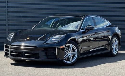 2025 Porsche Panamera