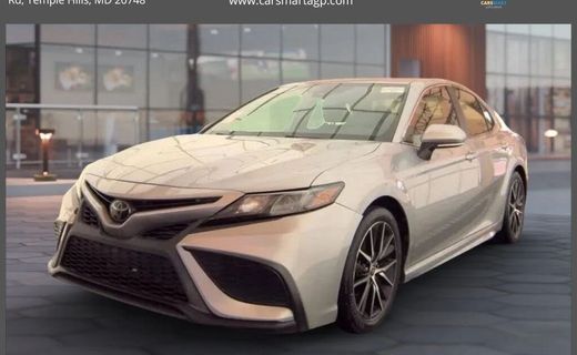 2022 Toyota Camry SE