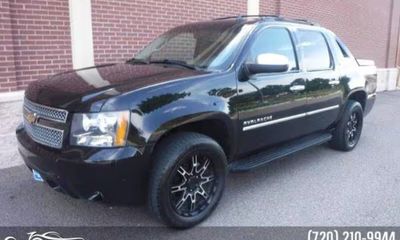 2013 Chevrolet Avalanche LTZ