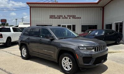 2024 Jeep Grand Cherokee Laredo