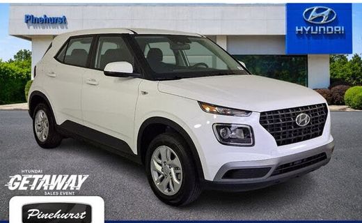 2026 Hyundai Venue SE