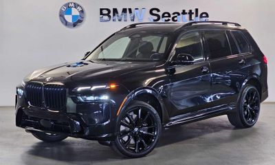 2024 BMW X7 xDrive40i