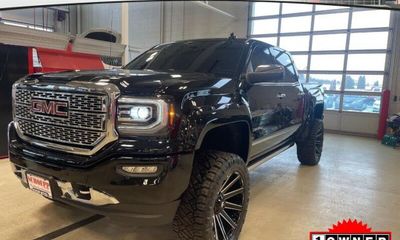 2018 GMC Sierra Denali
