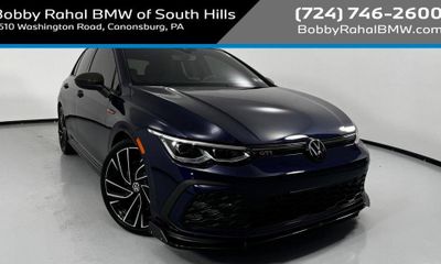 2023 Volkswagen Golf GTI Autobahn