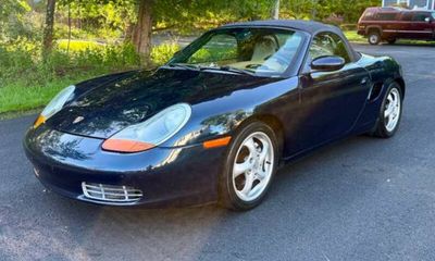 2000 Porsche Boxster Base