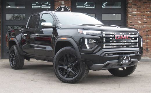 2023 GMC Canyon Denali