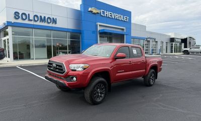 2022 Toyota Tacoma SR5