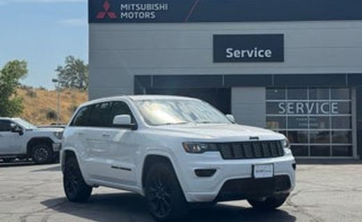 2020 Jeep Grand Cherokee Laredo