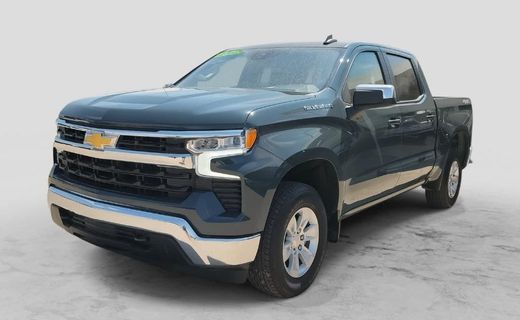 2025 Chevrolet Silverado LT