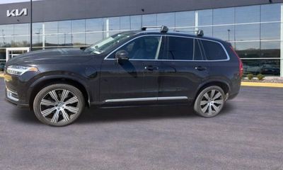 2022 Volvo XC90 Inscription