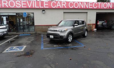 2017 Kia Soul Base