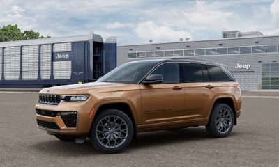 2026 Jeep Grand Cherokee Summit