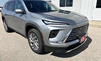 2025 Buick Enclave Preferred