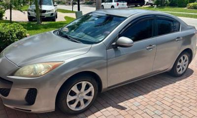 2013 Mazda MAZDA3 Sport GX