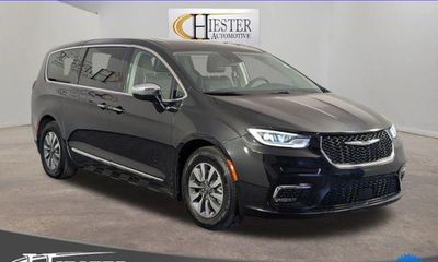 2023 Chrysler Pacifica Limited