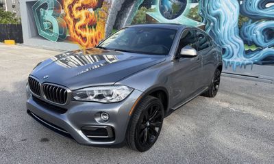 2016 BMW X6 xDrive35i