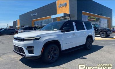 2026 Jeep Grand Wagoneer Base