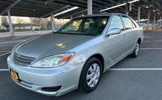 2002 Toyota Camry LE