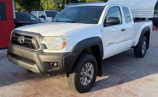 2014 Toyota Tacoma Delux Grade