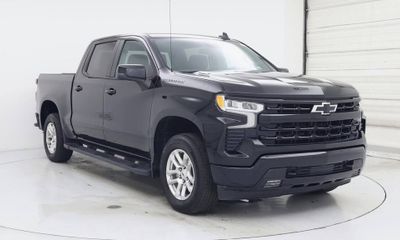 2025 Chevrolet Silverado RST