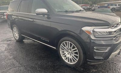 2022 Ford Expedition Platinum
