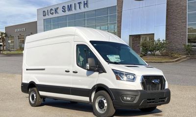 2025 Ford Transit High Roof