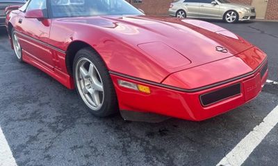 1987 Chevrolet Corvette Base
