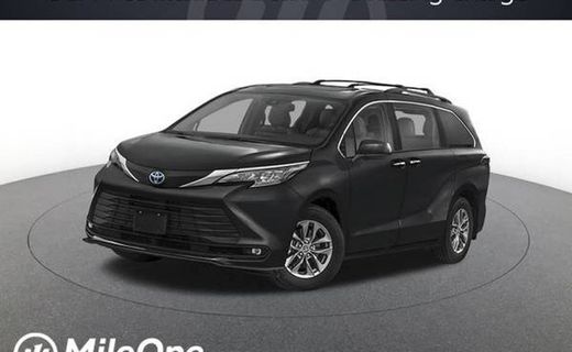 2026 Toyota Sienna XLE