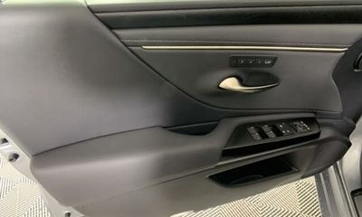 2023 Lexus ES 350 Premium